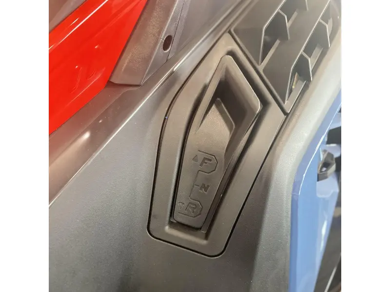 2024 Polaris PROSTAR S4 VOYAGEUR 146
