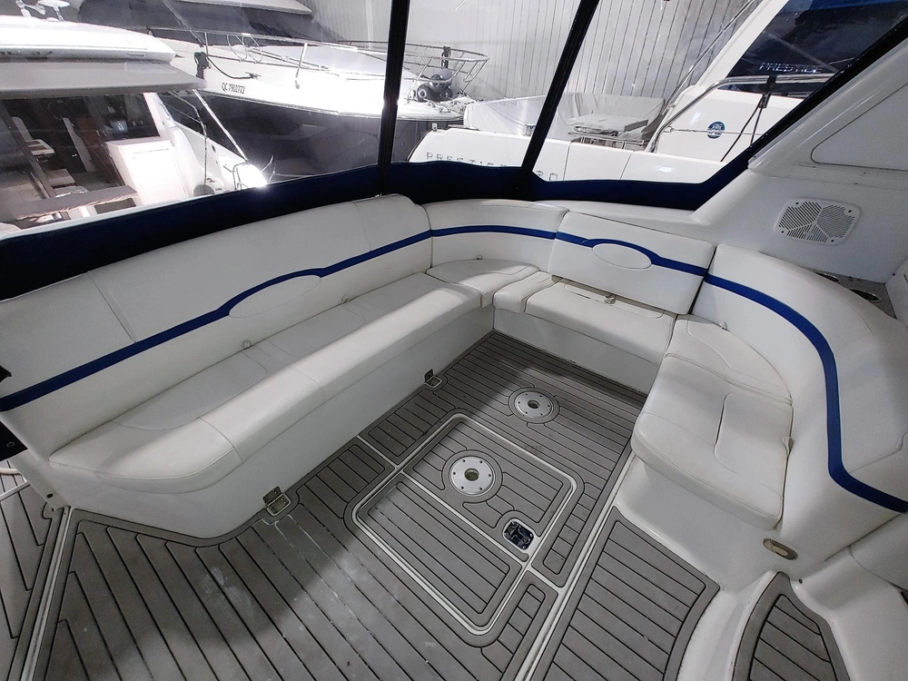 Formula 47 Yacht 2004 alt