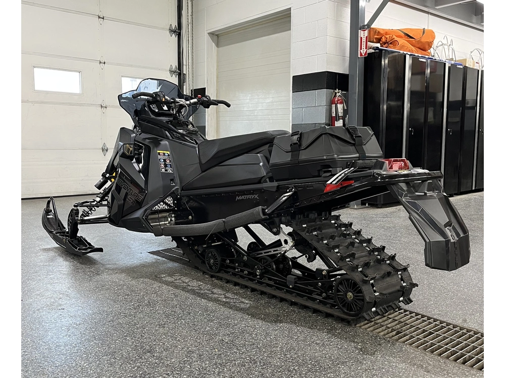 Polaris Indy Aventure S4 2023 alt