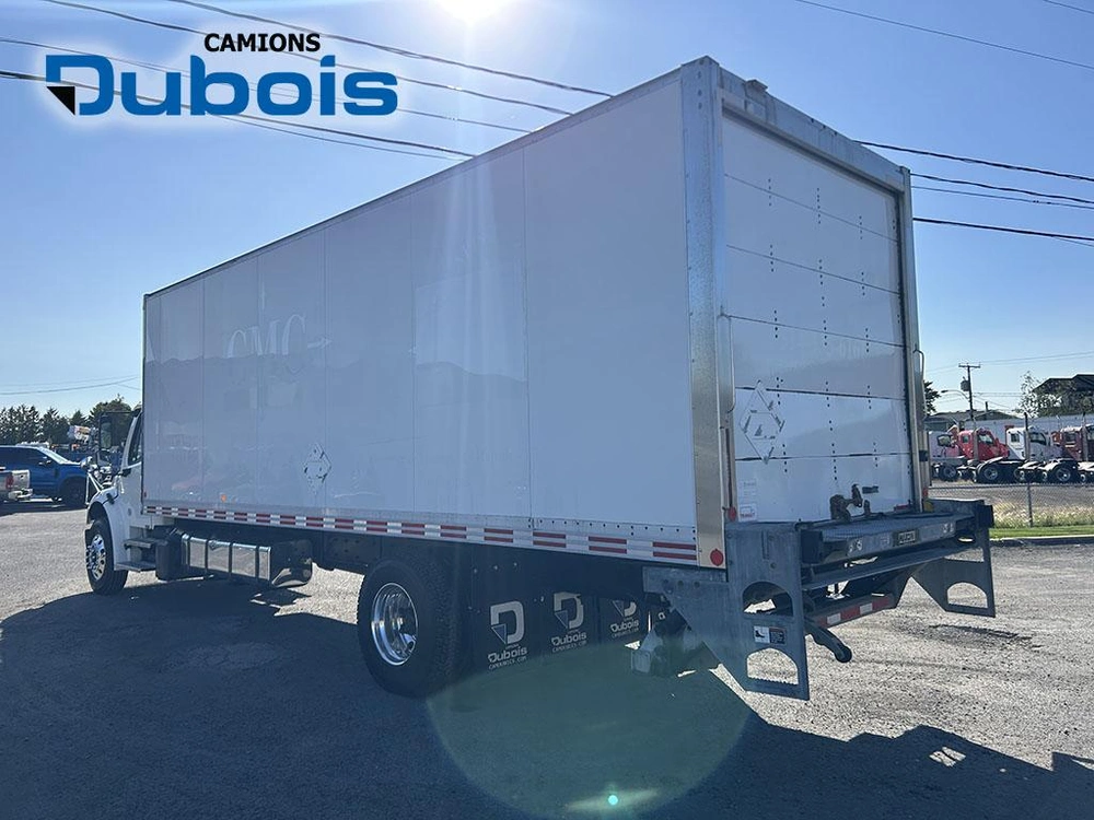2018 Freightliner M2 106 alt