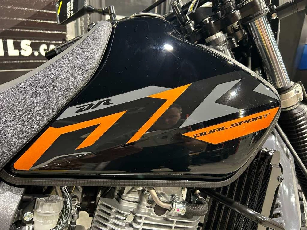 Suzuki Dr650se 2025 alt