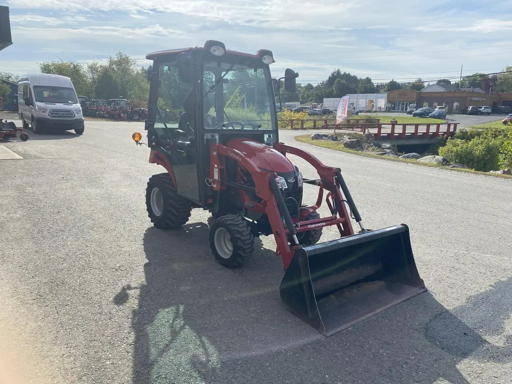 Mahindra Emax20S cab 2021