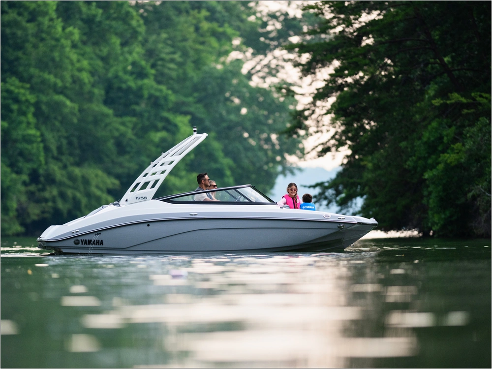 2026 Yamaha 195s alt