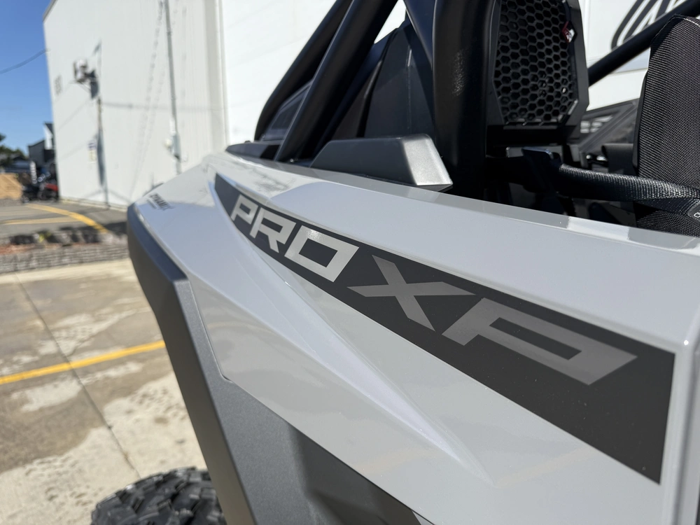 2026 Polaris Rzr Pro Xp Ultimate alt