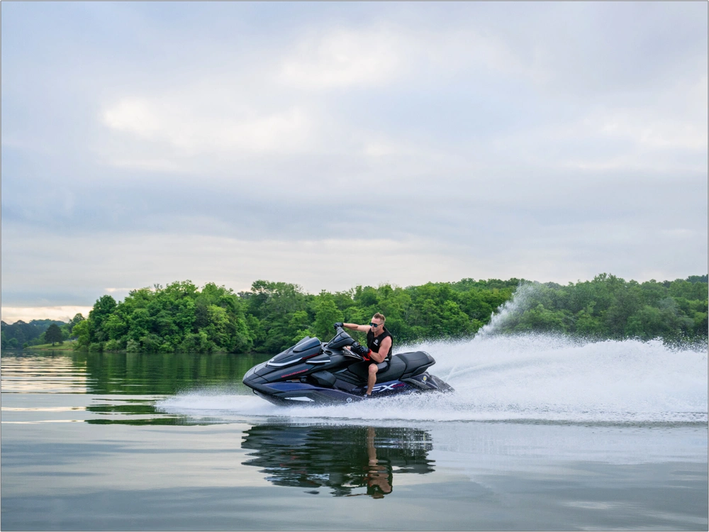 2026 Yamaha Fx Svho alt