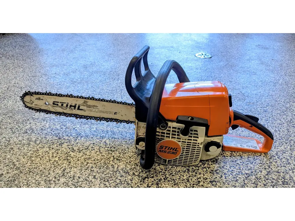 Stihl MS230