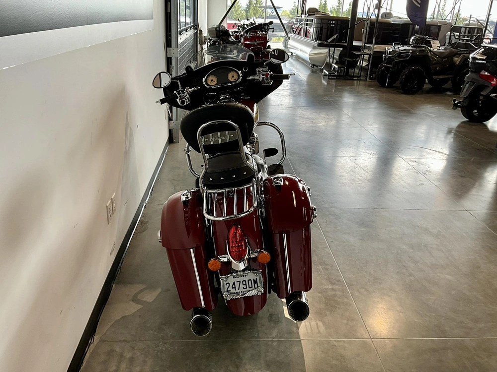 Indian Motorcycle Chieftain 111 2014 alt