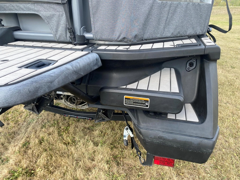 2023 Sea-doo/brp Switch Cruise 21' 230hp alt