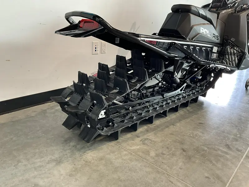 2026 Polaris 850 RMK Khaos 155