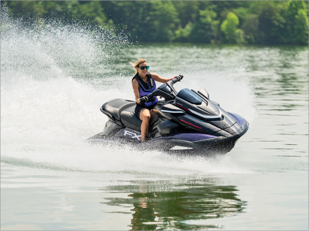 2026 Yamaha Fx Svho alt