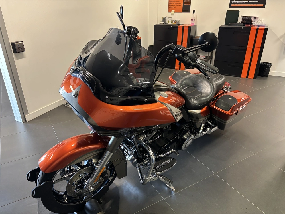 Harley-davidson Cvo Road Glide Fltrxse 2013