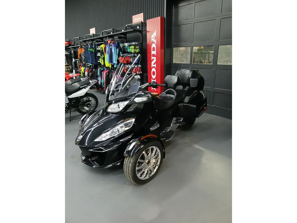 2016 Can-Am SPYDER RT LTD