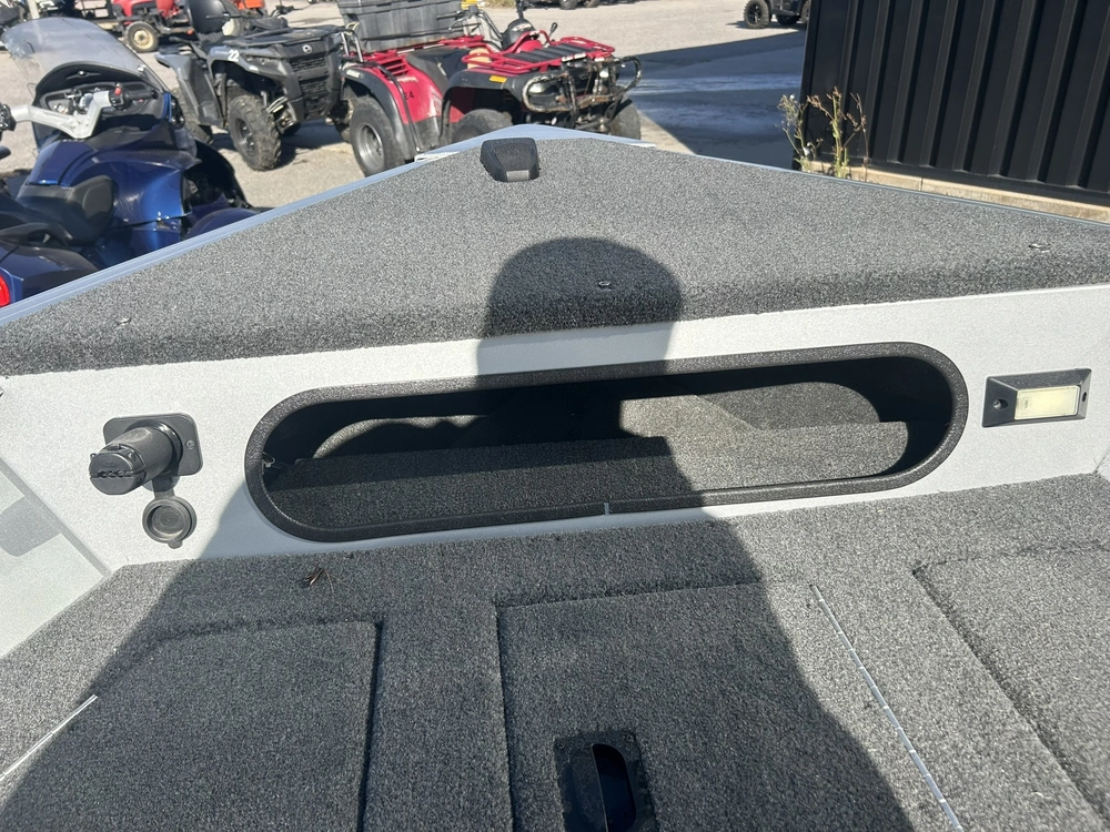Smokercraft Excursion 166 Sc 2024 alt