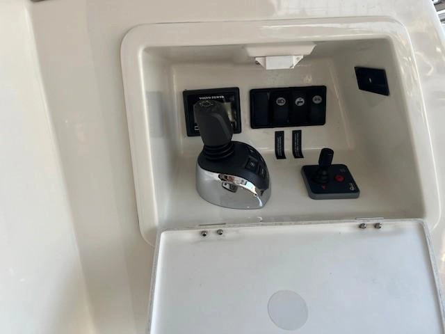 Prestige Yachts 450 Fly 2014 alt