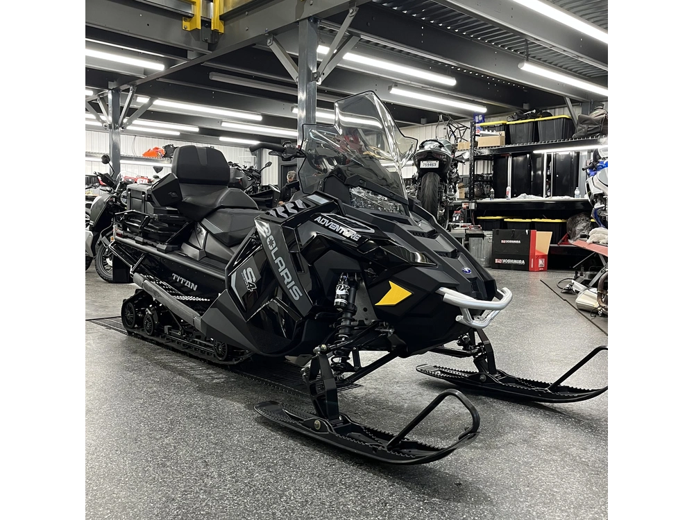 Polaris Prostar S4 Titan Adventure 155 2025 alt