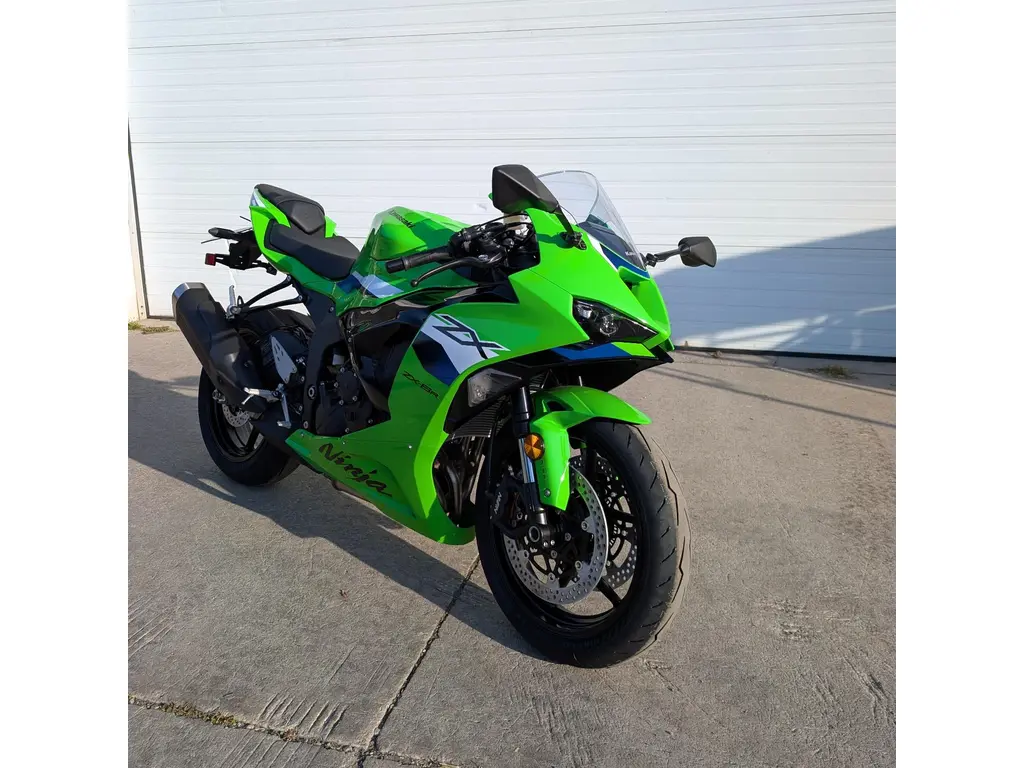 New 2026 Kawasaki Ninja ZX-6R KRT ABS in Brantford - Grand River