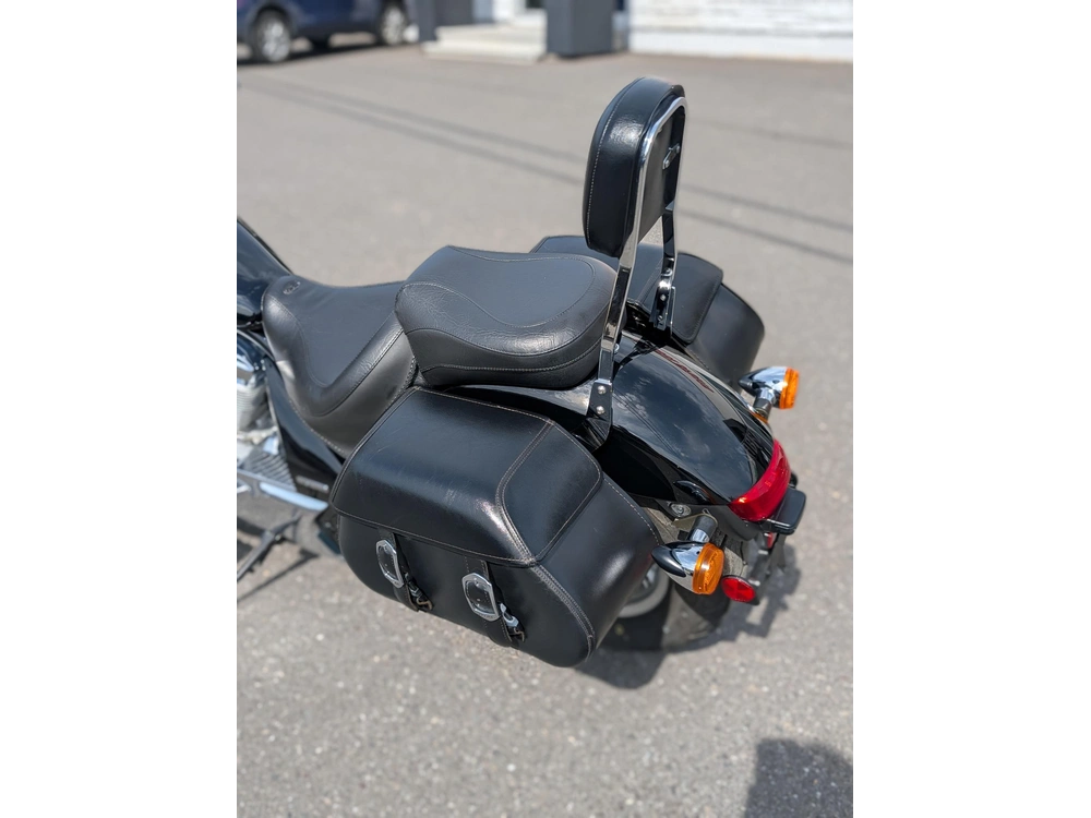 2010 Honda Vt 1300 Sabre | 🏍️ Comparable Yamaha V Star 1300 & Suzuki Boulevard C90 🏍️ | 🌆 Rival Harley-davidson Street 750 & Indian Scout 1200 🌆 alt