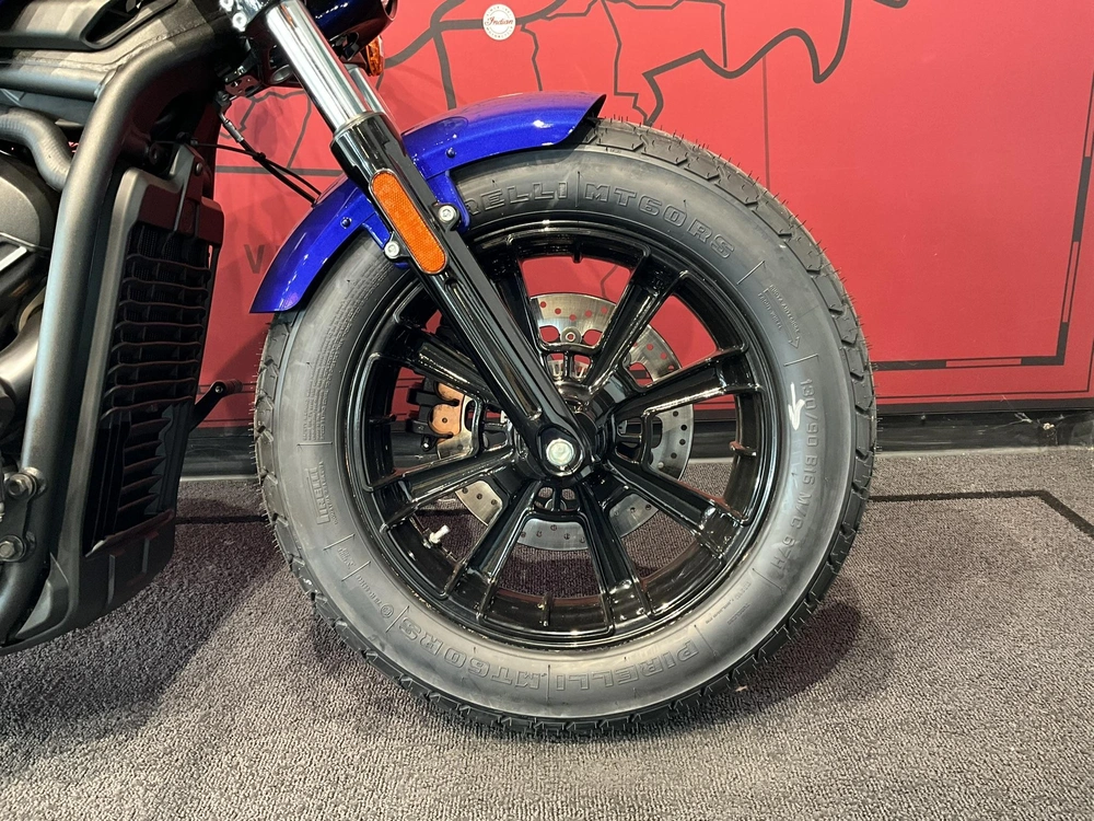 2025 Indian Motorcycle Scout Bobber Limited With Technology Package alt