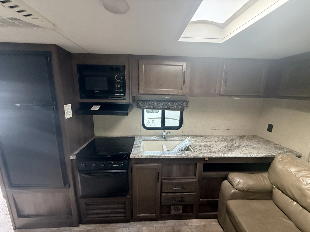 Kz-rv Connect 241rlk 2018 alt