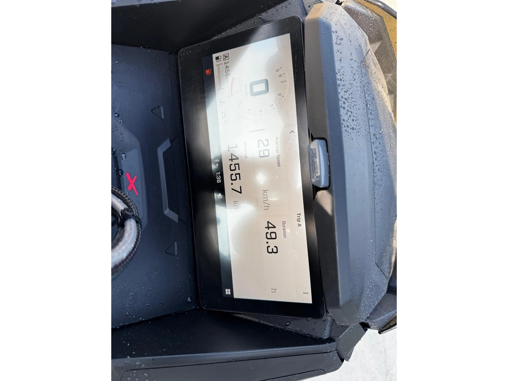 2025 Ski-doo Backcountry X 850 alt