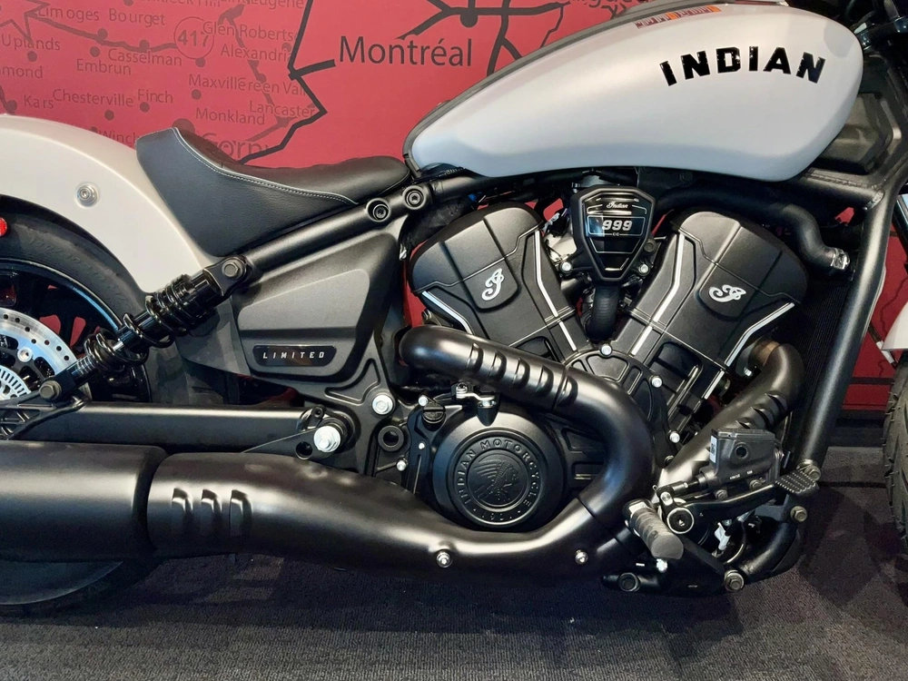 2025 Indian Motorcycle Scout Sixty Bobber Limited alt