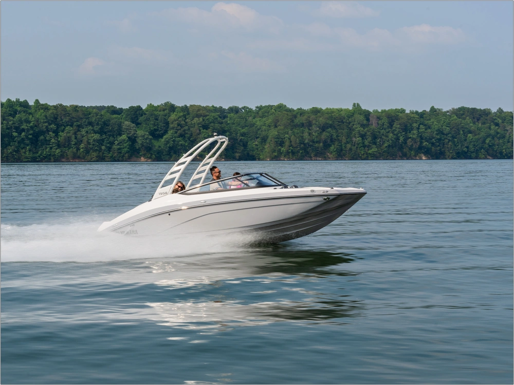 2026 Yamaha 195s alt