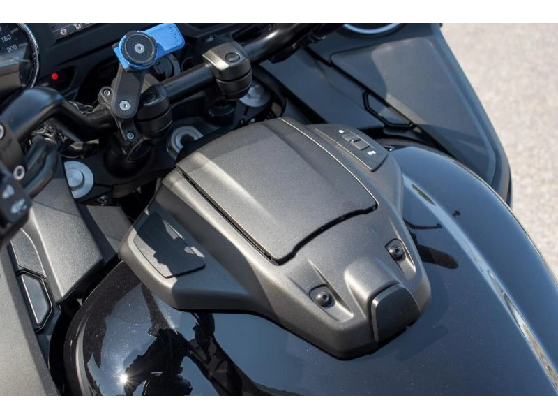 2018 Yamaha Star Eluder alt