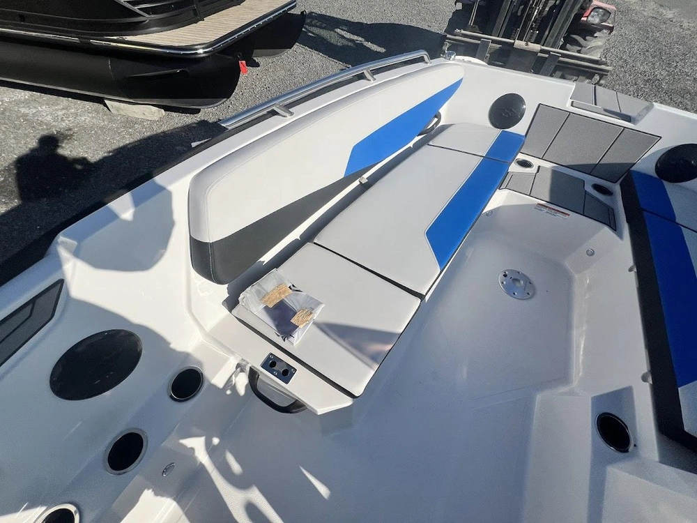 Starcraft Sv16 90 Hp 2025 alt
