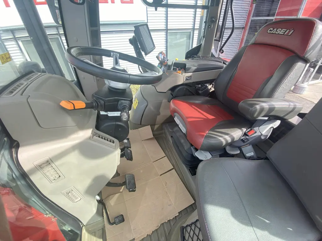 2022 Case IH Puma 240 CVX