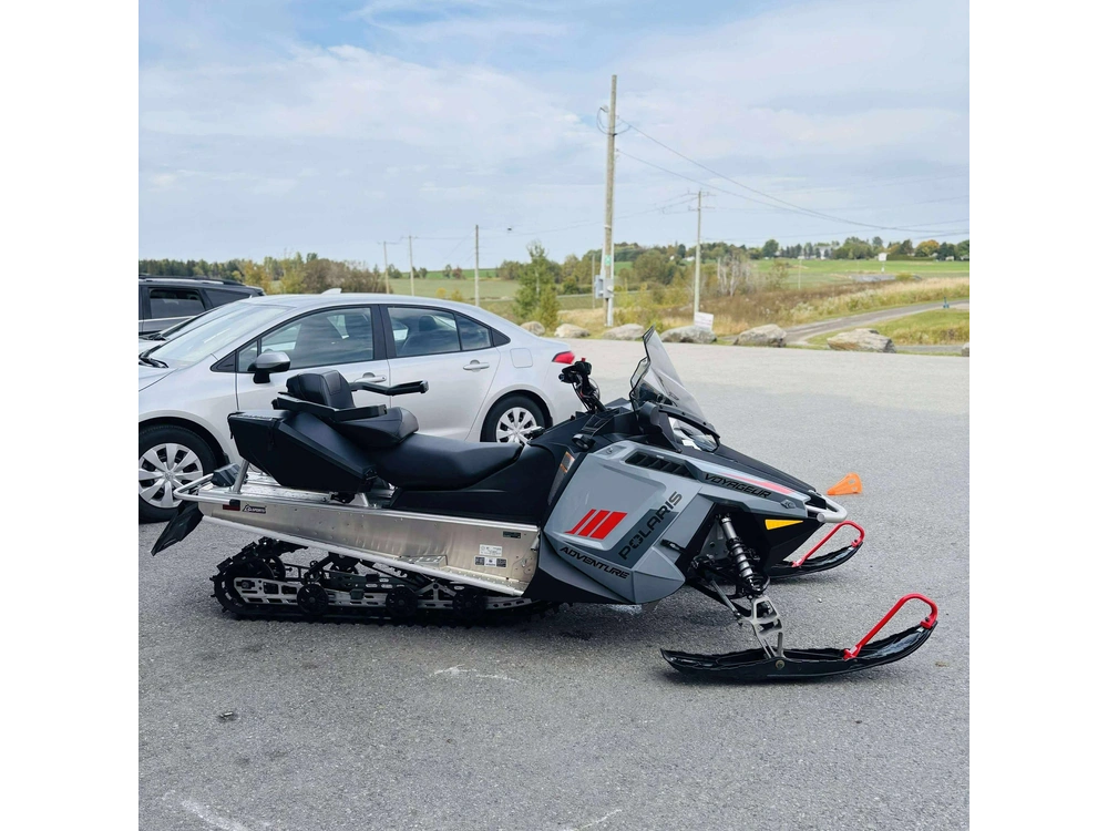 Polaris 550 Voyageur Adventure 144 Es S24cee5tsl 2024 alt