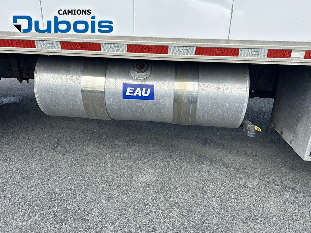 Kenworth T300 2009 alt