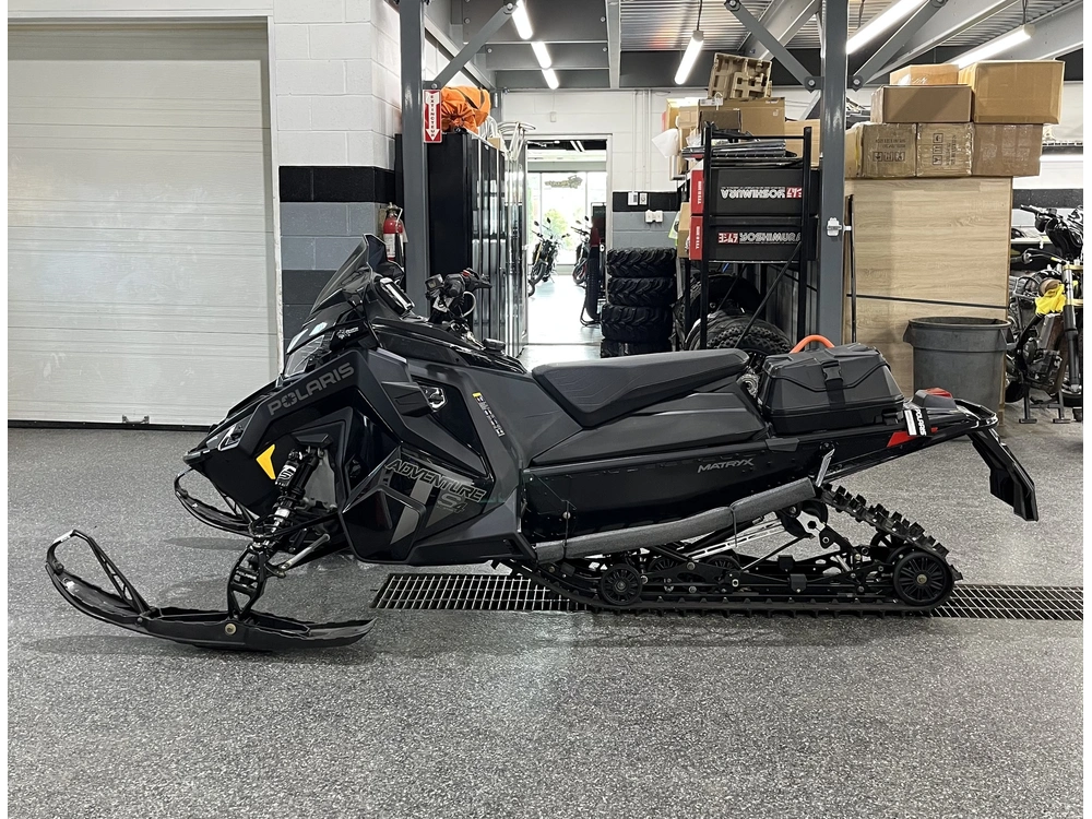 Polaris Indy Aventure S4 2023 alt