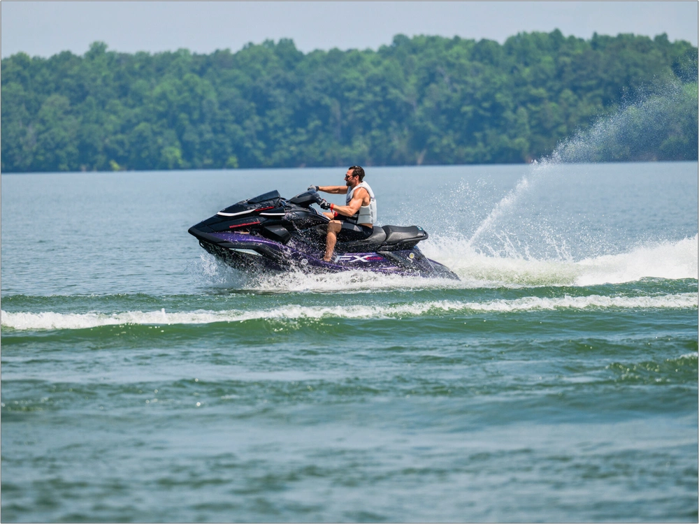 2026 Yamaha Fx Svho alt