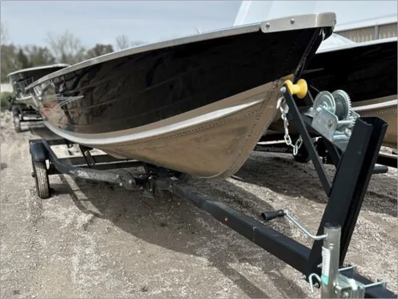 2023 Smoker-Craft Voyager 16