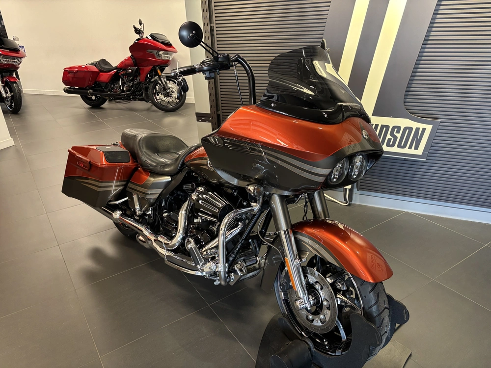 Harley-davidson Cvo Road Glide Fltrxse 2013