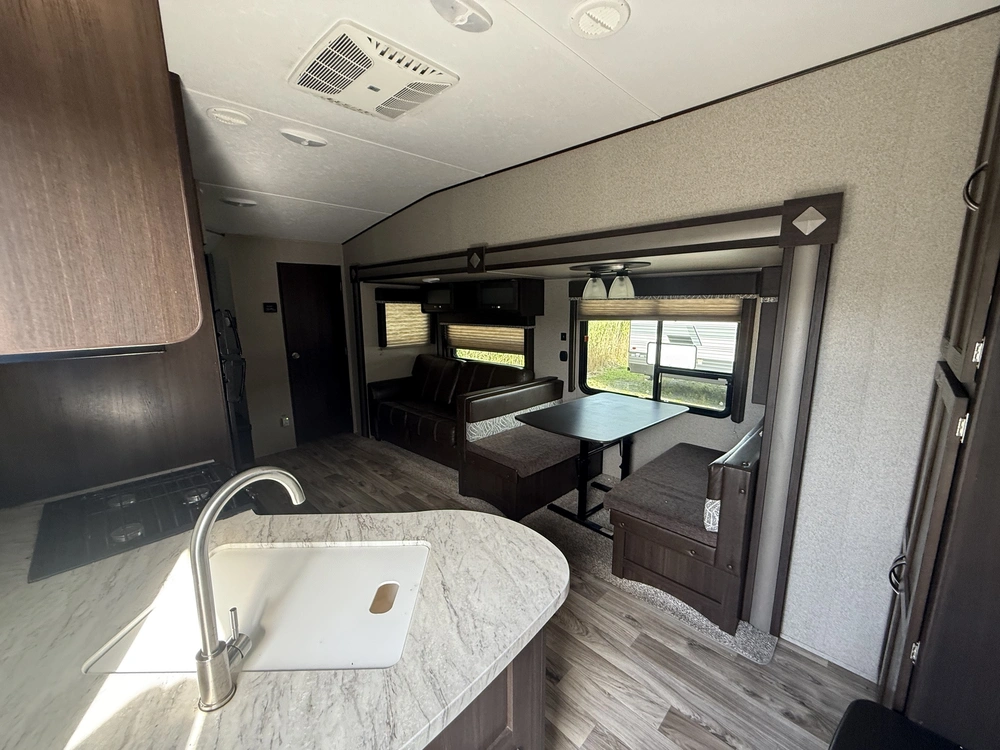 Keystone Rv Springdale 300fwbh 2018 alt