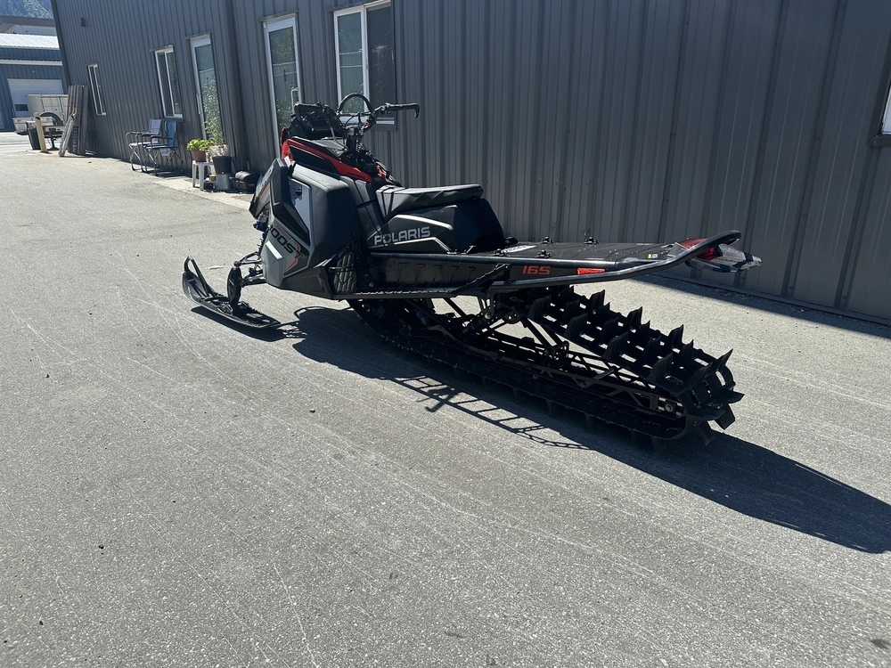 2025 Polaris Patriot Boost Rmk Khaos 165 - Dealer Demo alt