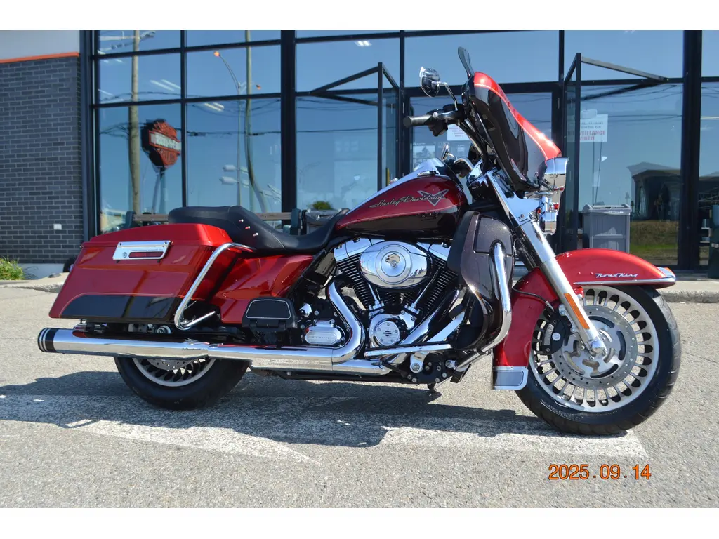 2012 Harley-Davidson FLHR