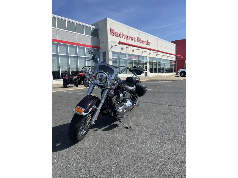 2001 Harley-Davidson Heritage Softail Classic FLSTCI thumbnail 2