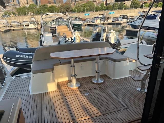 Prestige Yachts 450 Fly 2014 alt