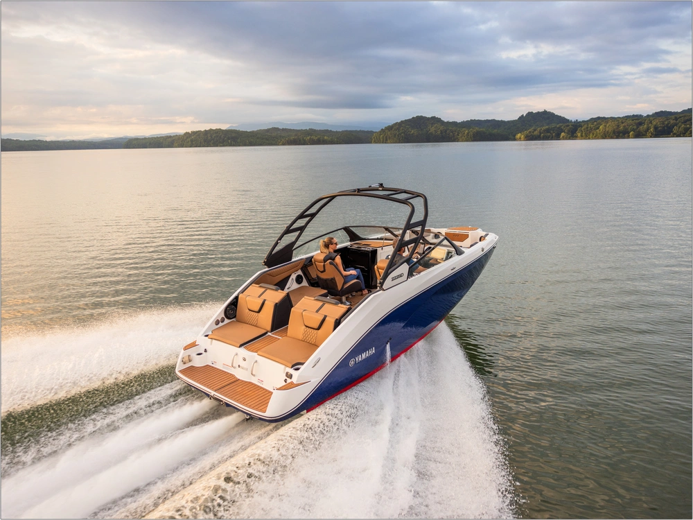 2026 Yamaha 222sd alt