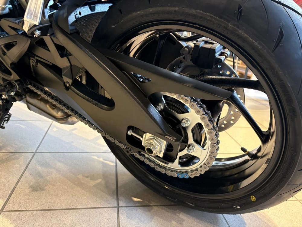 Suzuki Gsx-s1000a 2025 alt