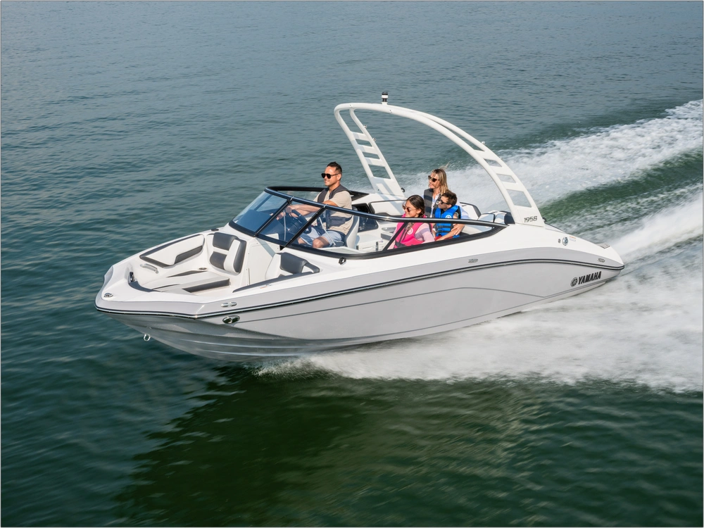 2026 Yamaha 195s alt