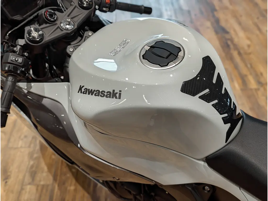 モデラー Kawasaki ZX-6R Replacement OEM Motorcycle Mirror
