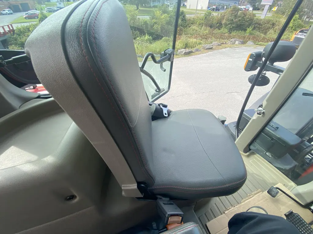 2022 Case IH Puma 240 CVX