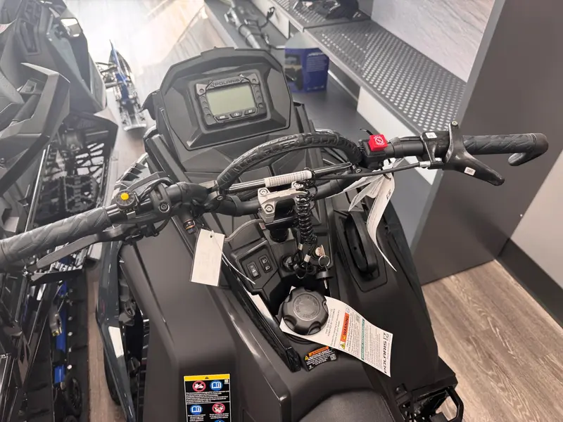 2025 Polaris PRO RMK BOOST 155