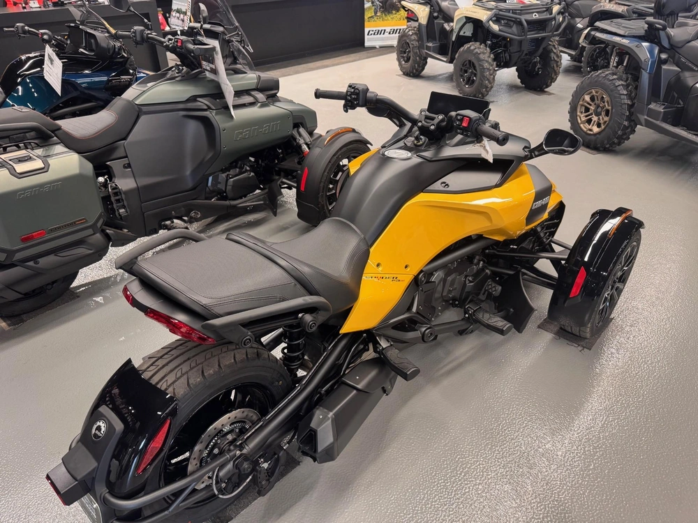 Can-am Spyder F3-s Se6 F3 2026 alt