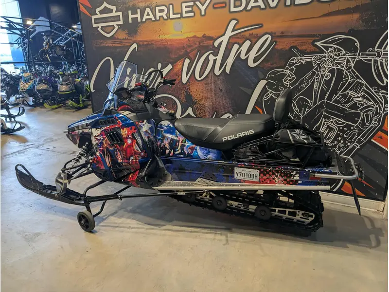 2017 Polaris Indy 550 Voyageur