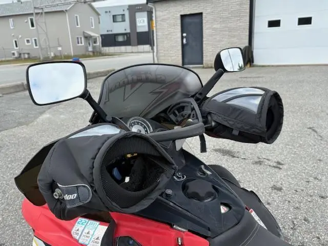 2005 Ski-Doo MXZ RENEGADE 800