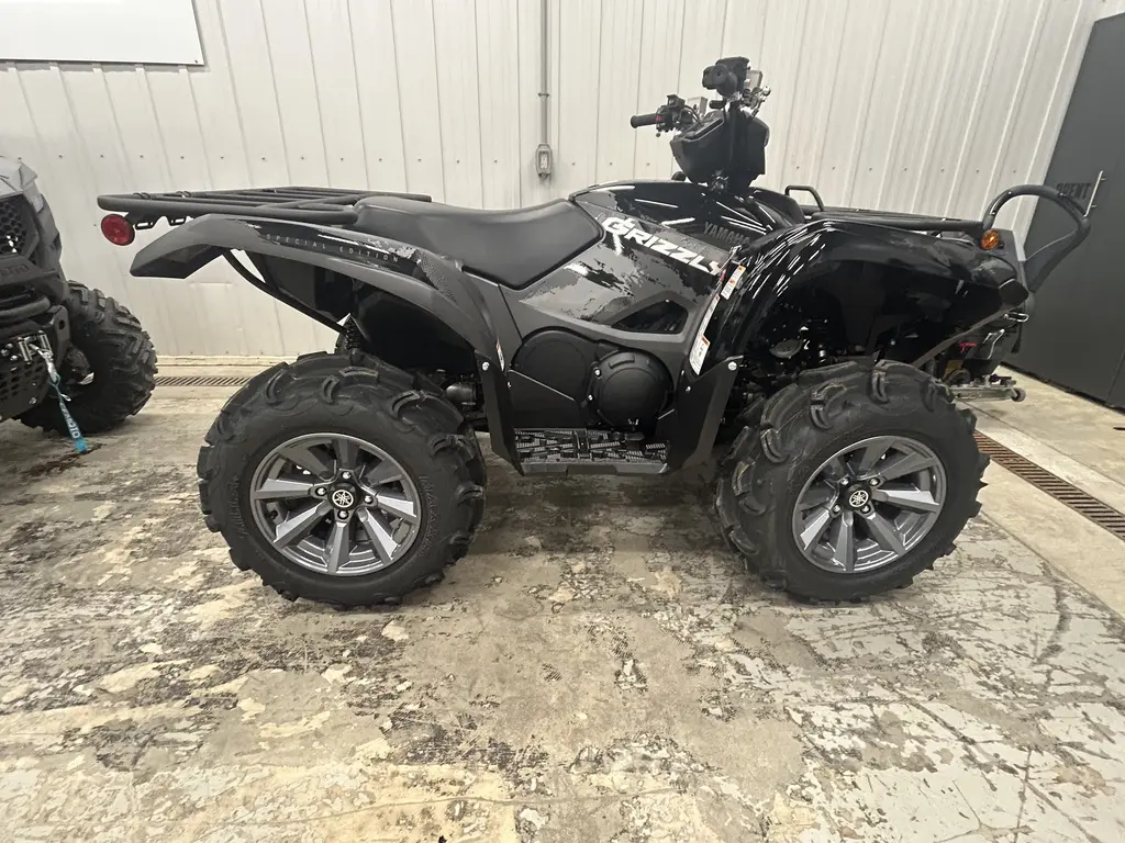 2025 Yamaha GRIZZLY EPS SE